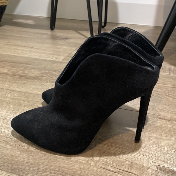 Giuseppe Zanotti Shoes - Giuseppe Zanotti Suede Mule Heels